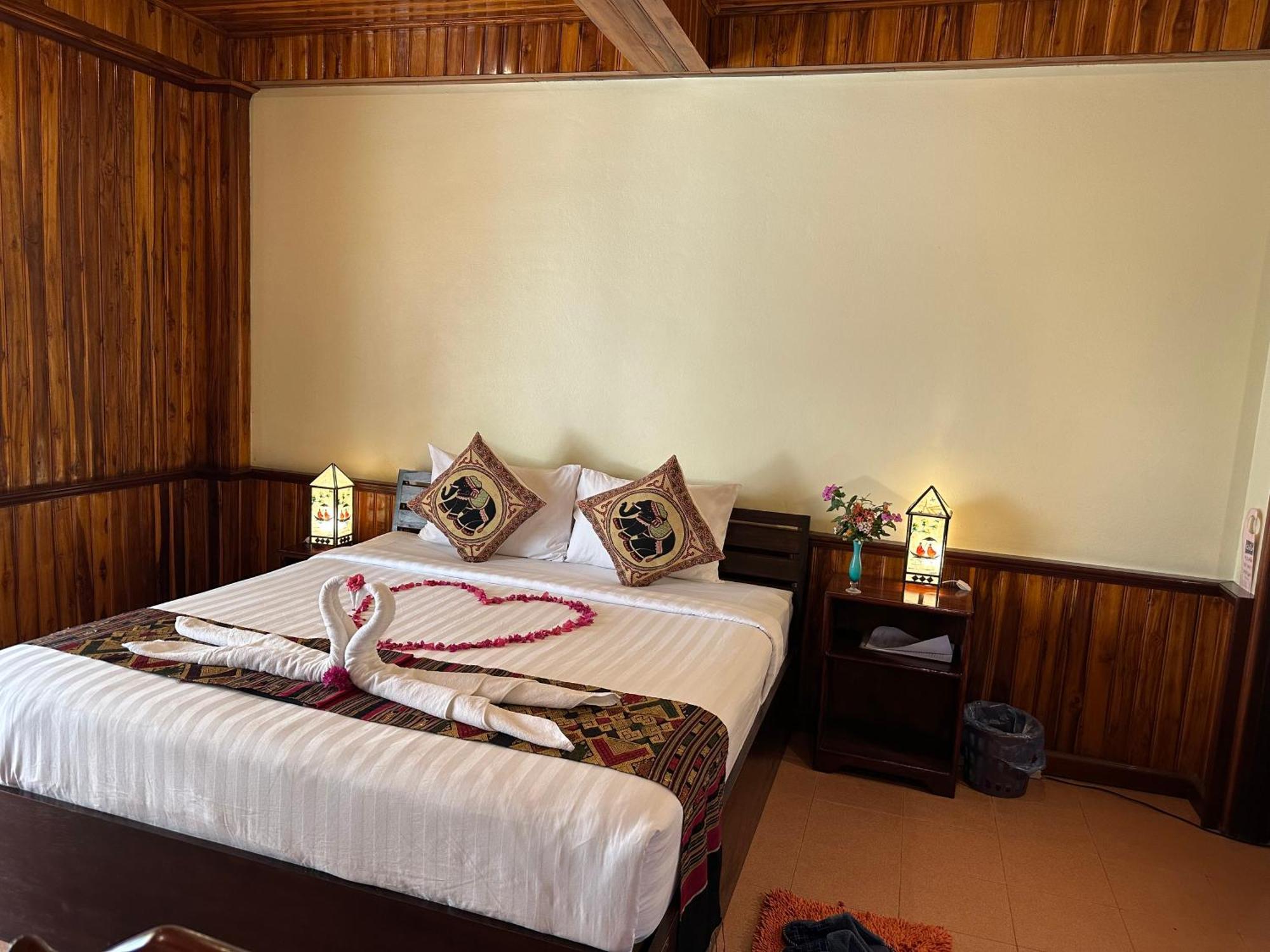 Villa Alounsavath Mekong Riverside Луанг Прабанг Екстериор снимка