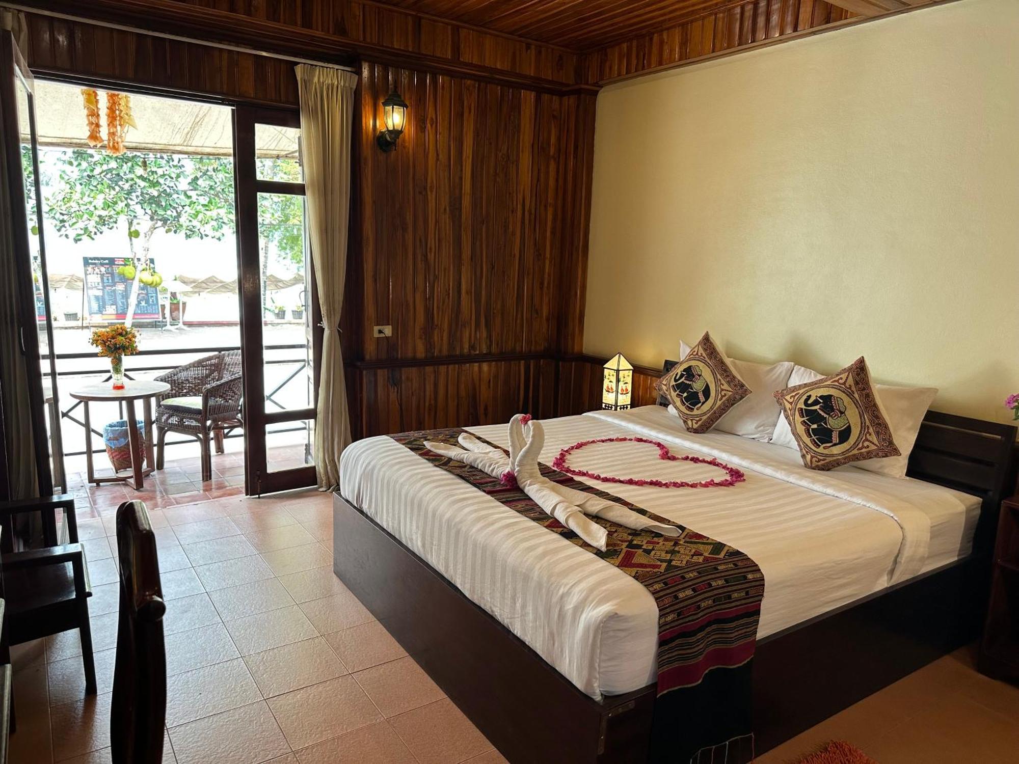 Villa Alounsavath Mekong Riverside Луанг Прабанг Екстериор снимка